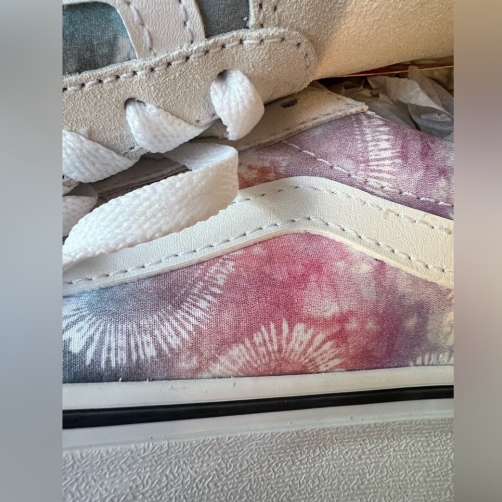 NWT! Vans Ward Pastel Heart Tie Dye Low Top Shoes Womens size 6 Brand new 🦄💜 - Picture 8 of 11